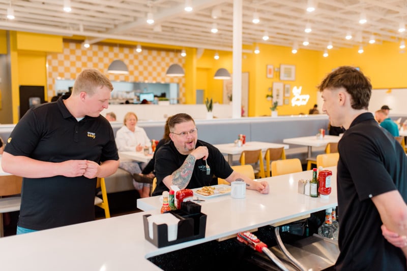 Sioux Falls Over Easy interior image of employees